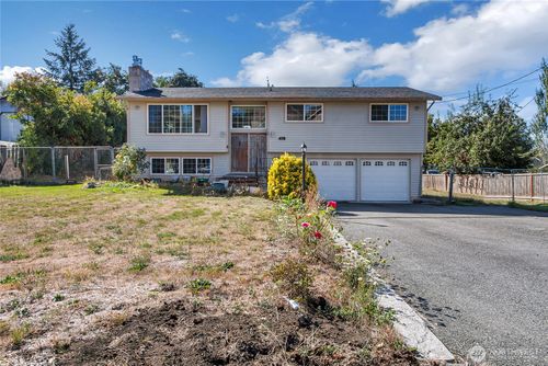 419 Comet St, Milton, WA, 98354-9623 | Card Image