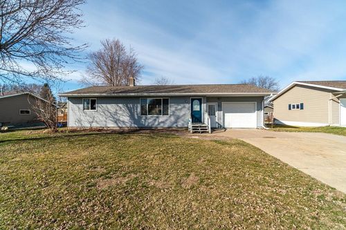 840 E Taft St, Blair, WI, 54616-9318 | Card Image