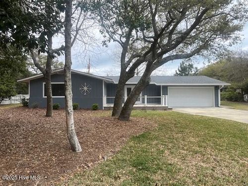 110 Cedar Rd, Pine Knoll Shores, NC, 28512-6700 | Card Image