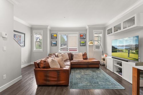1382 E 27th Avenue, Vancouver, BC, V5V2L8 | Card Image