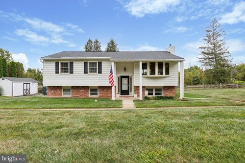 217 Hoffecker Rd, PHOENIXVILLE, PA, 19460-1509 | Card Image