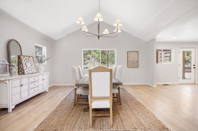 7 Corte De Canoncito, House other with 5 bedrooms, 4 bathrooms and null parking in Cedar Crest NM | Image 14