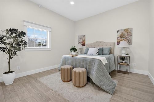 204 E Seminole St, Wynnewood, OK, 73098-6635 | Card Image