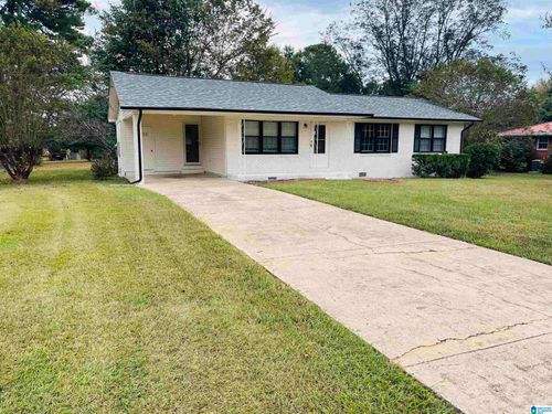 2104 Glen Davis Rd, OXFORD, AL, 36203-3749 | Card Image