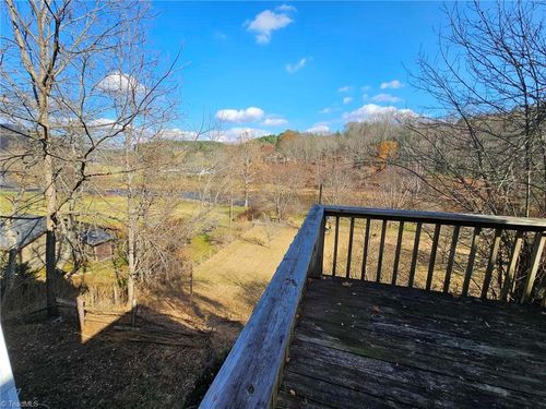 420 Beau Rivage Dr, Crumpler, NC, 28617-9617 | Card Image