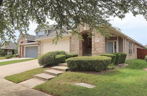 360 Conroe Cir, Argyle, TX, 76226-6530 | Card Image