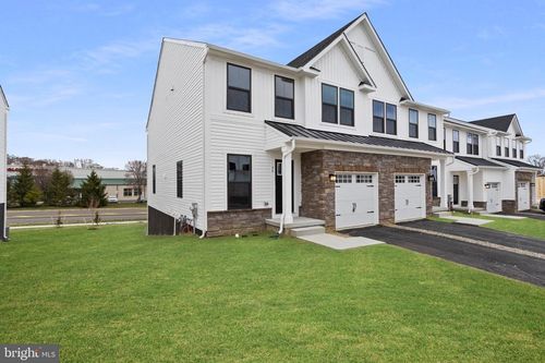 46 Rosemary Way, MOUNT LAUREL, NJ, 08054-9766 | Card Image