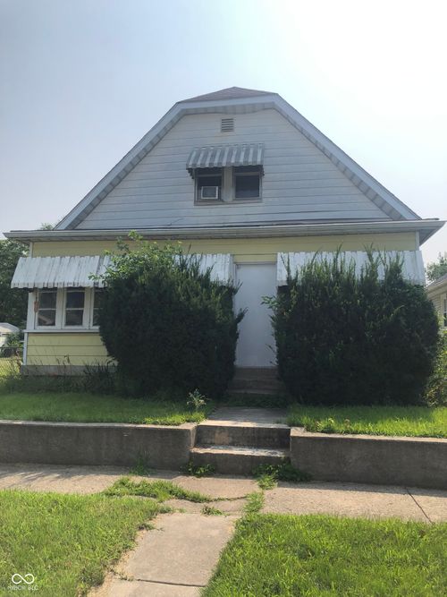 1123 S Pershing Ave, Indianapolis, IN, 46221-1018 | Card Image