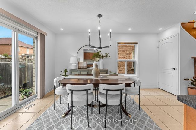 16 La Pinta St, House attached with 3 bedrooms, 3 bathrooms and 2 parking in Maple ON | Image 20