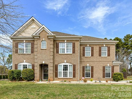 5304 Auburn Hill Ln, Charlotte, NC, 28269-5241 | Card Image