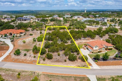 328 Valley Ldg, New Braunfels, TX, 78132-3891 | Card Image