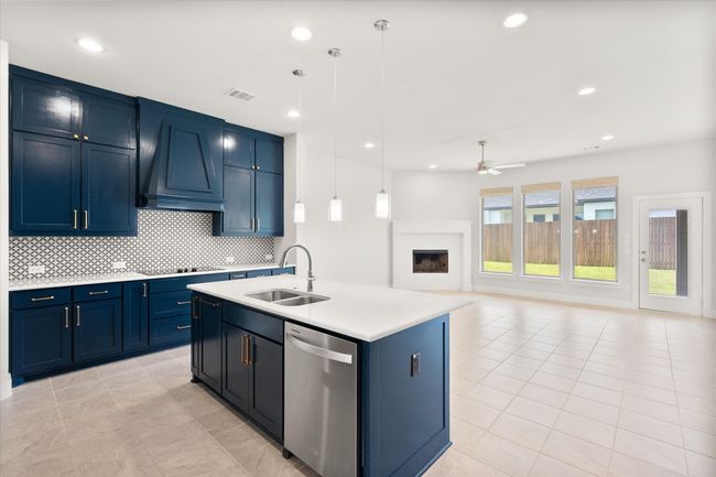 806 Monza Dr, House other with 4 bedrooms, 3 bathrooms and null parking in Midlothian TX | Image 10