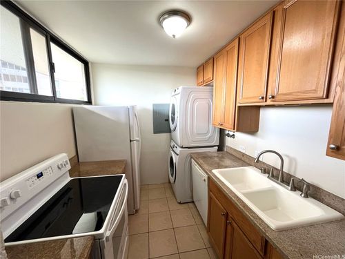 203-99-015 Kalaloa St, Aiea, HI, 96701 | Card Image