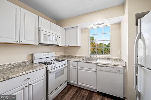 apt-l-12006 Tarragon Rd, REISTERSTOWN, MD, 21136-3160 | Card Image