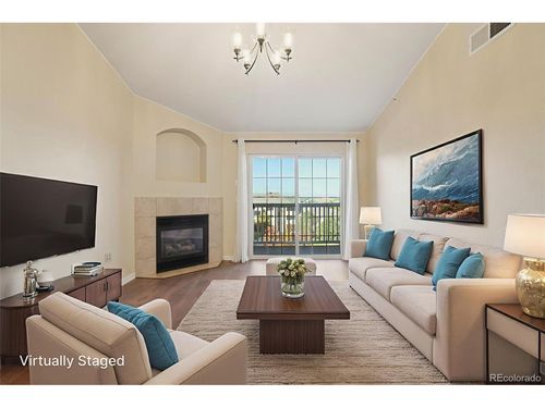 4-305-7440 S Blackhawk St, Englewood, CO, 80112 | Card Image