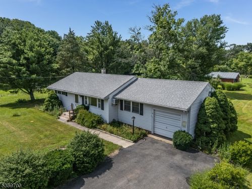 26 Regional Rd, Annandale, NJ, 08801-3204 | Card Image