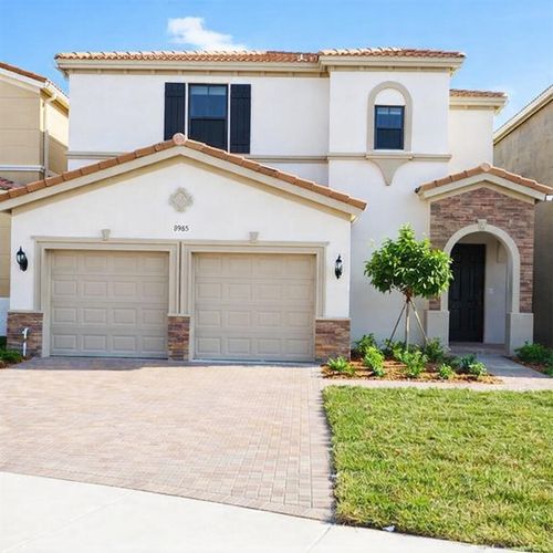 19105 Ne 8th Ct, Miami, FL, 33179-1360 | Card Image