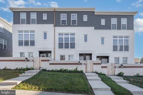 3119 Herr St, MECHANICSBURG, PA, 17055-8759 | Card Image