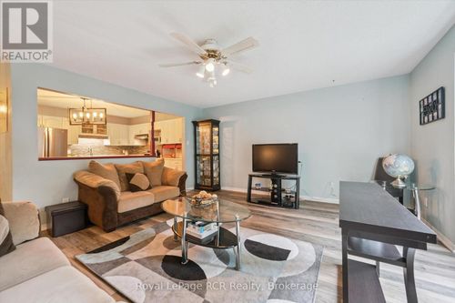 205-440 Durham St W, Mount Forest, ON, N0G2L1 | Card Image