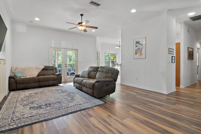 7105 Sw 85 Th Ter, House other with 4 bedrooms, 2 bathrooms and null parking in Gainesville FL | Image 16