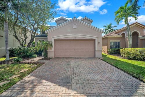 1058 Tupelo Way, Weston, FL, 33327-2026 | Card Image