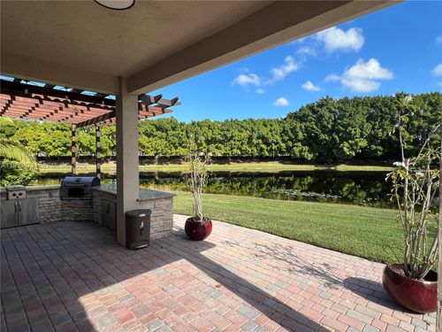 3809-3809 Eagle Ct, Weston, FL, 33331-5016 | Card Image