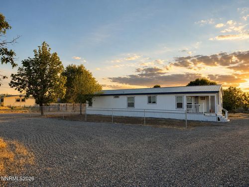 7420 Sunset Dr, Winnemucca, NV, 89445-9217 | Card Image