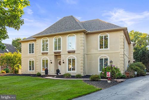 1055 Wetherburn Dr, YORK, PA, 17404-1277 | Card Image