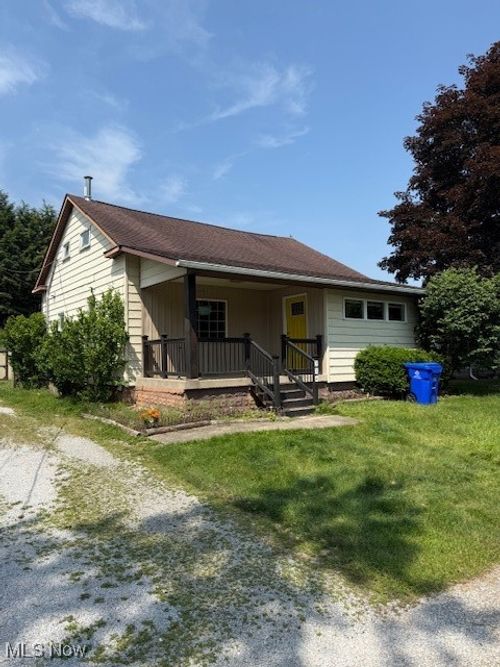 314 N Plum St, Gnadenhutten, OH, 44629-5035 | Card Image