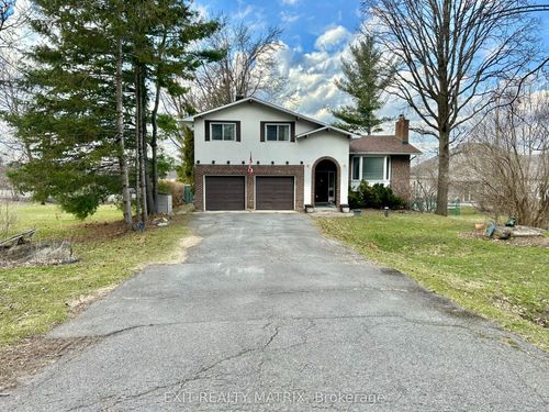 2535 Third St, Cumberland, ON, K4C1C6 | Card Image