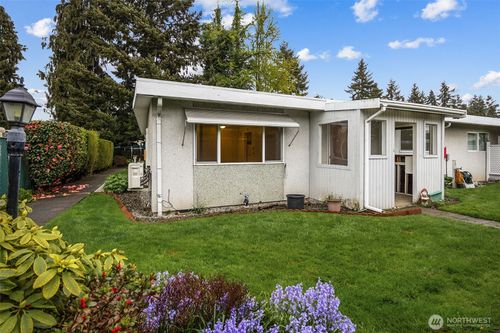 319 7th Place Se, Puyallup, WA, 98372 | Card Image