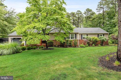 18 Sherwood Dr, MEDFORD, NJ, 08055-8526 | Card Image