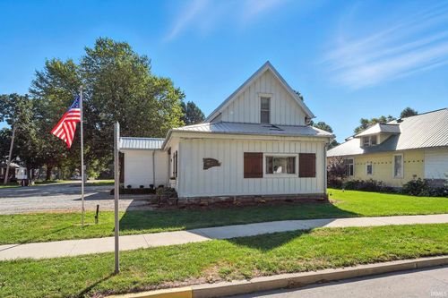 113 N Main St, Sidney, IN, 46562-8950 | Card Image
