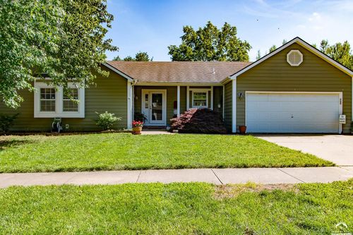 3817 Stetson Dr, Lawrence, KS, 66049-2143 | Card Image