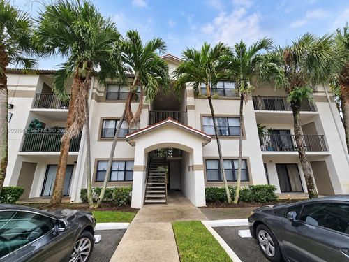 25-2-620 S Park Rd, Hollywood, FL, 33021-8702 | Card Image