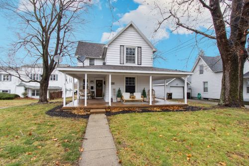 108 Maple Ave, MORRISON, IL, 61270-2930 | Card Image