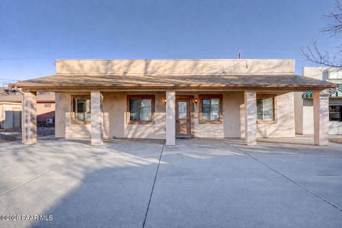 8056 E Valley Rd, Prescott Valley, AZ, 86314-9404 | Card Image