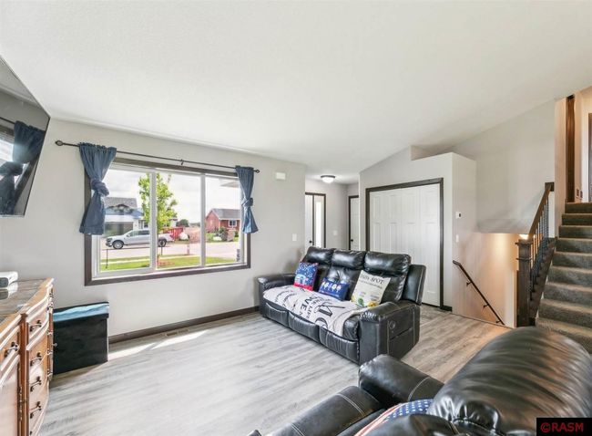 603 Elm St N, House other with 3 bedrooms, 2 bathrooms and null parking in Kimball MN | Image 4