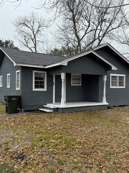 2830 Lombardy Dr, Port Arthur, TX, 77642-2533 | Card Image