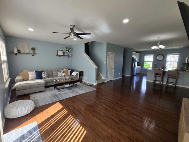 231 Lionel Dr, Townhouse with 3 bedrooms, 3 bathrooms and 2 parking in Grayslake IL | Image 13