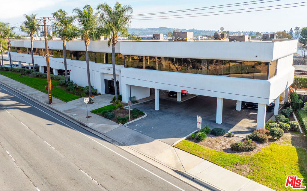 1150 Orangethorpe Ave, Placentia, CA 92870-5203