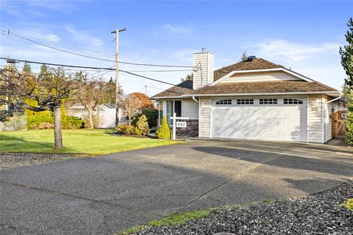 521 Birch Ave, Qualicum Beach, BC, V9K1K4 | Card Image