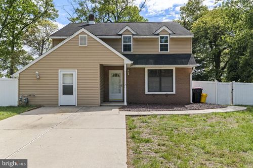 6 Mary Ellen Lane, Sicklerville, NJ, 08081 | Card Image