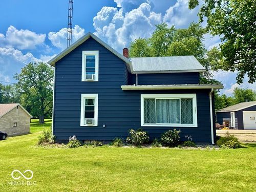 1076 Old Highway 27, Winchester, IN, 47394-8571 | Card Image