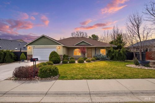 1101 N Pioneer Way, Parma, ID, 83660-5001 | Card Image