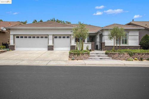 1283 St Edmunds Way, Brentwood, CA, 94513 | Card Image