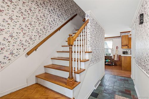 3679 Old Farm Ln, Fort Gratiot, MI, 48059-4403 | Card Image