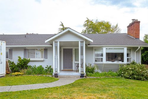 4127 Birtles Ave, Victoria, BC, V8Z3Z3 | Card Image