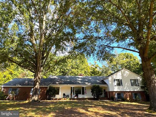 5381 Strawberry Ln, King George, VA, 22485-5526 | Card Image