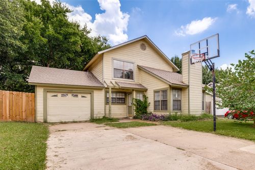 5525 Safari Trail, Arlington, TX, 76018 | Card Image